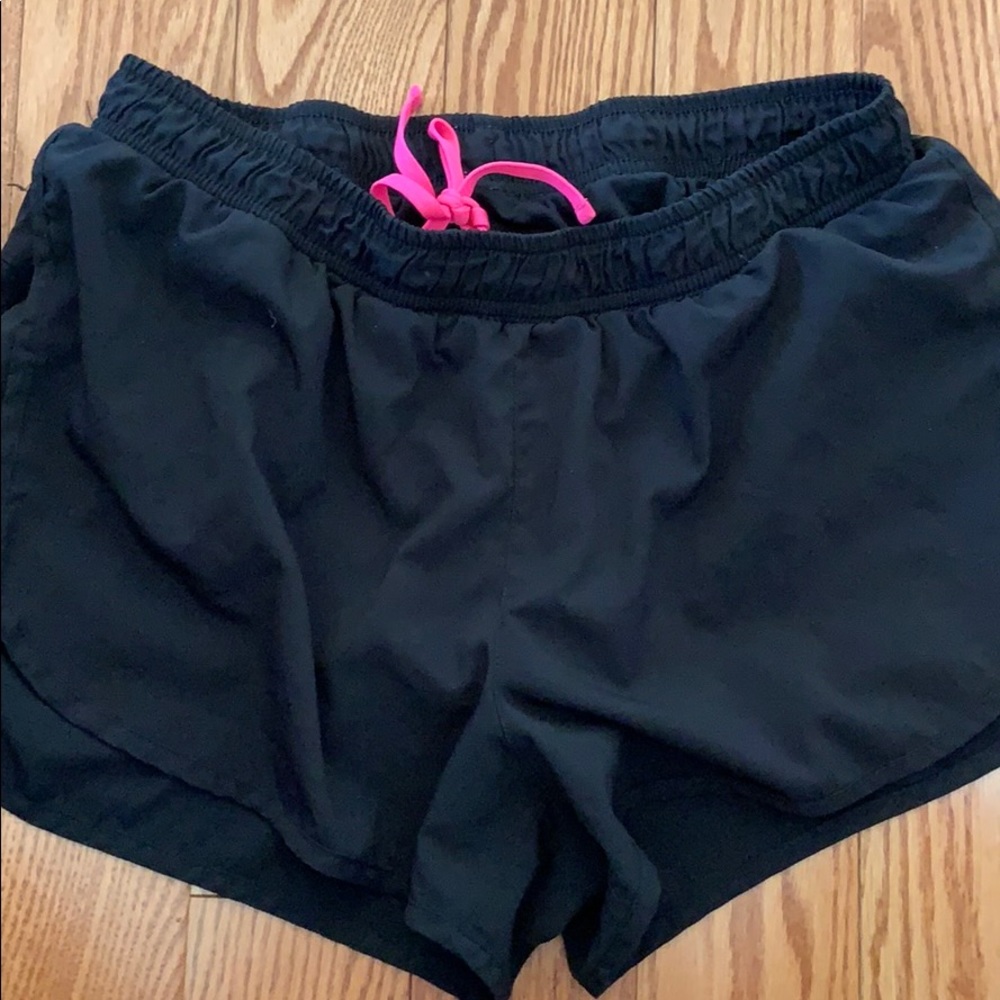 Old Navy women athletic shorts